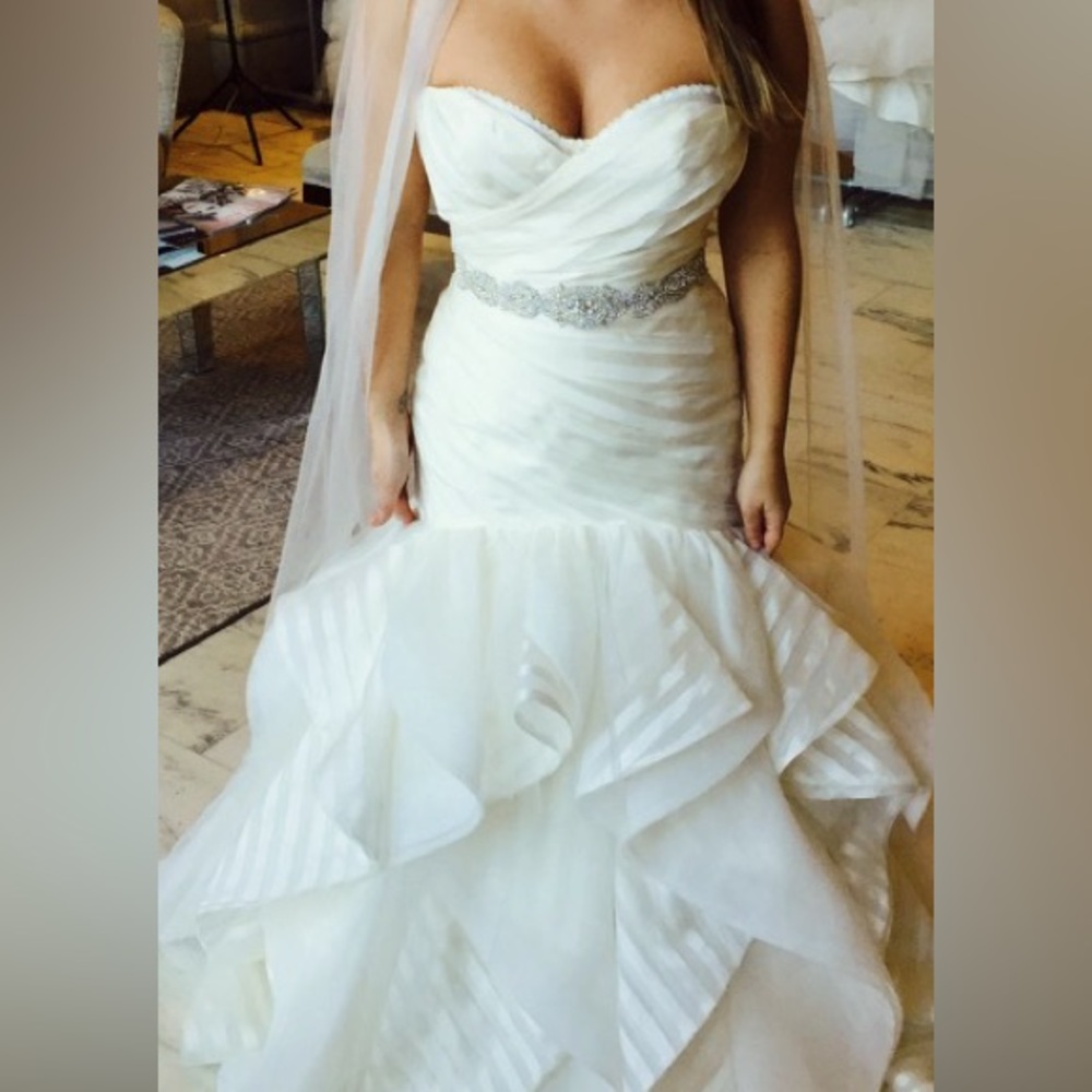 Hayley Paige, Keaton ivory/oyster Wedding Dress